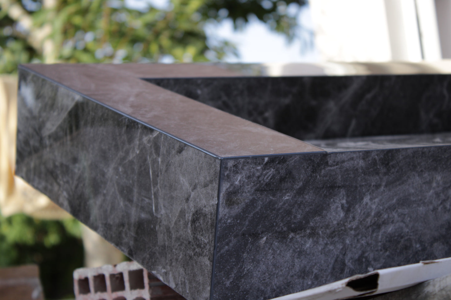 Lavatório em porcelanato marmore cinza 120x50x15
