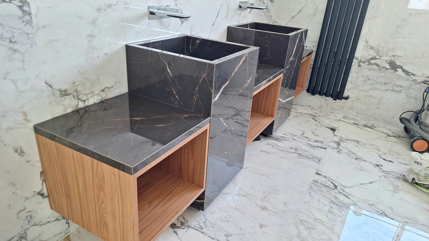 Conjunto lavatórios mais bancada  240x50x85